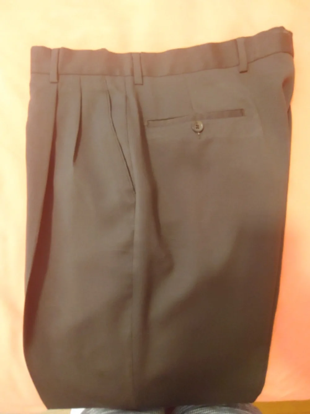 Pleated Full-cut Wool Gabardine Slacks - Picture 2 of 6